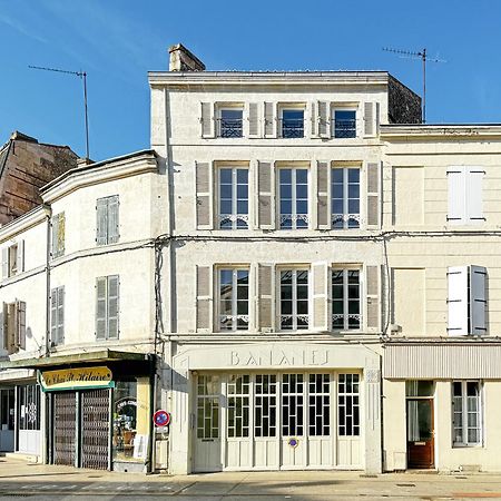 Cozy Niort Apartment Luaran gambar