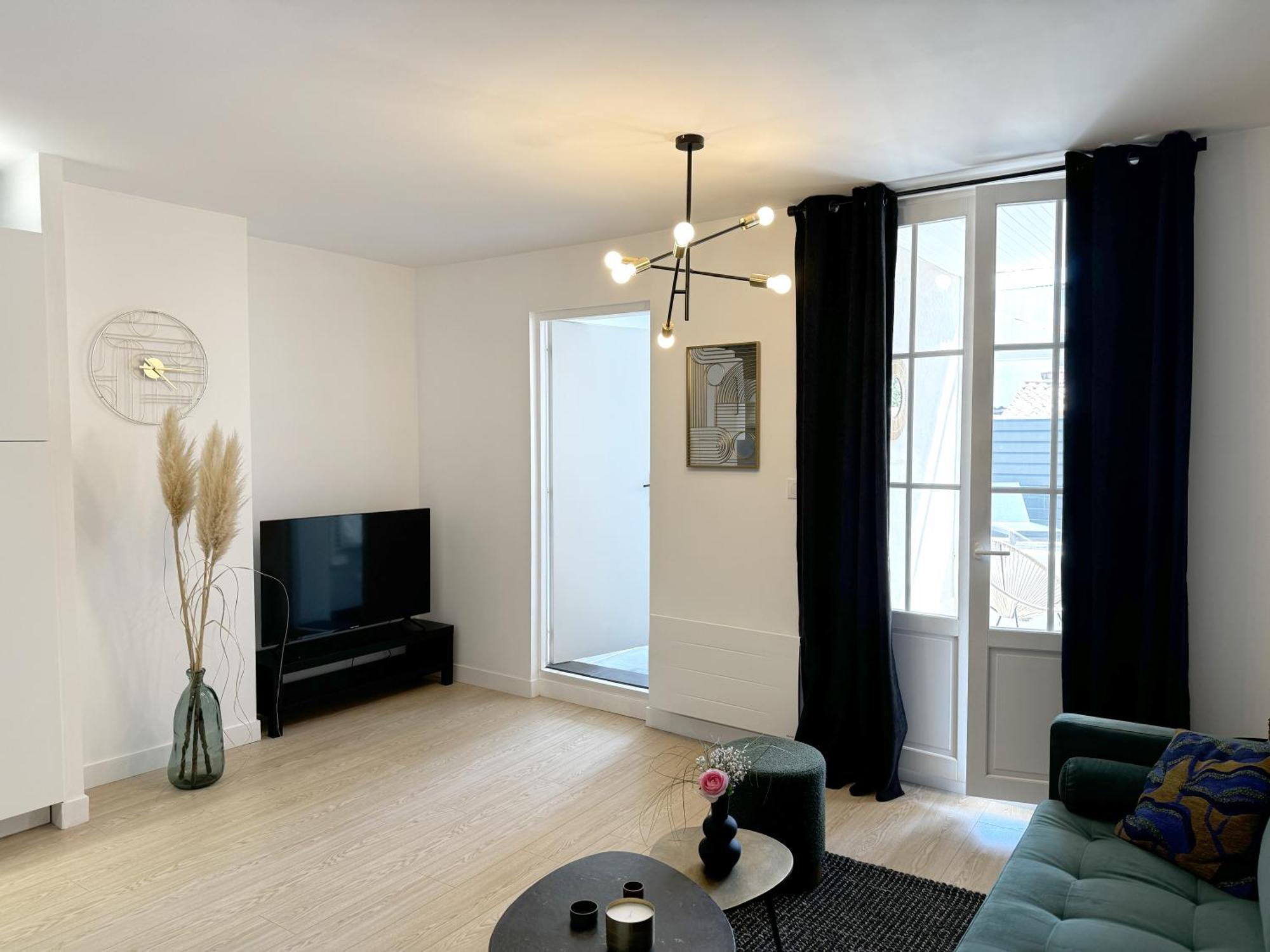 Cozy Niort Apartment Luaran gambar