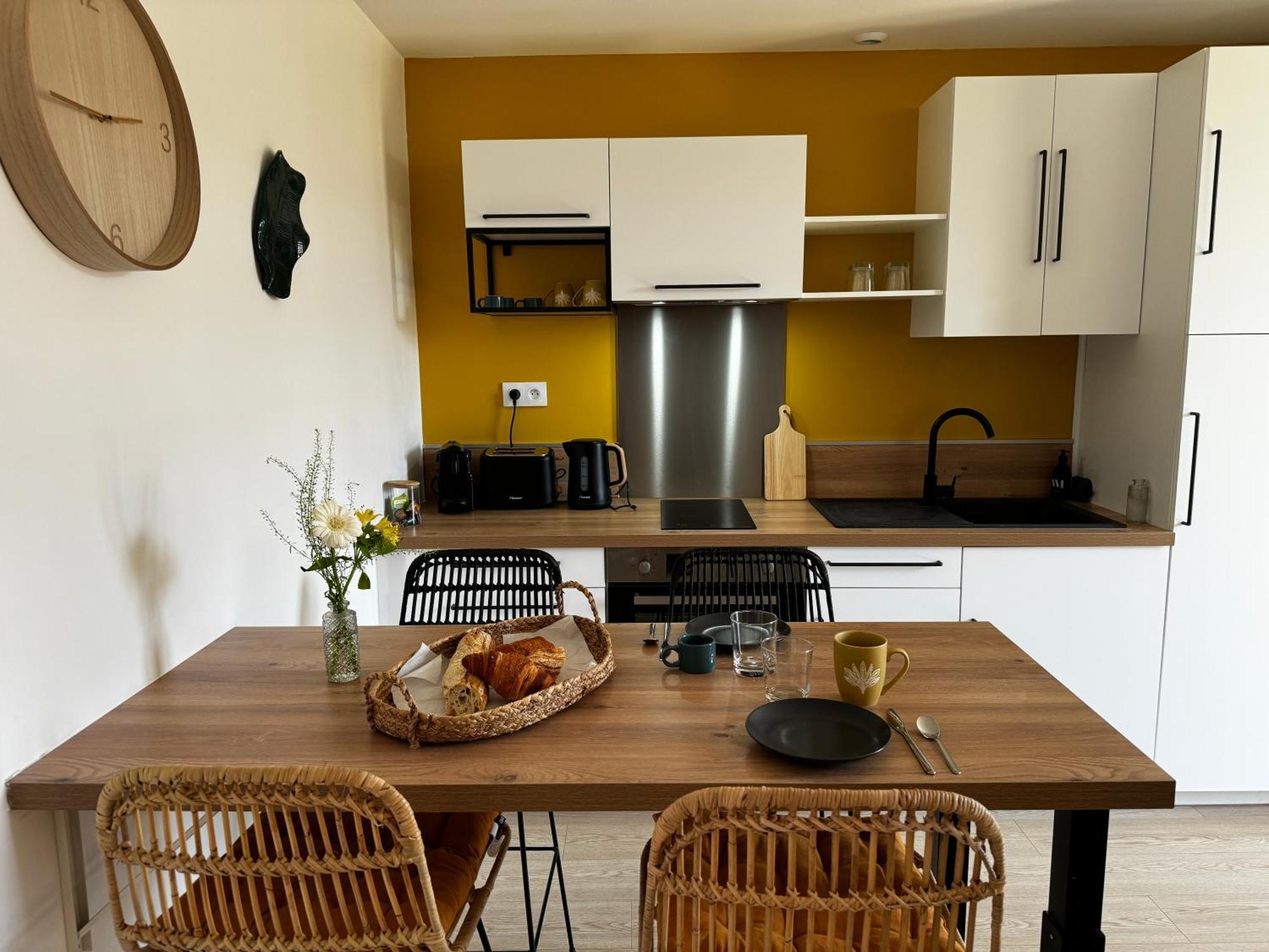 Cozy Niort Apartment Luaran gambar