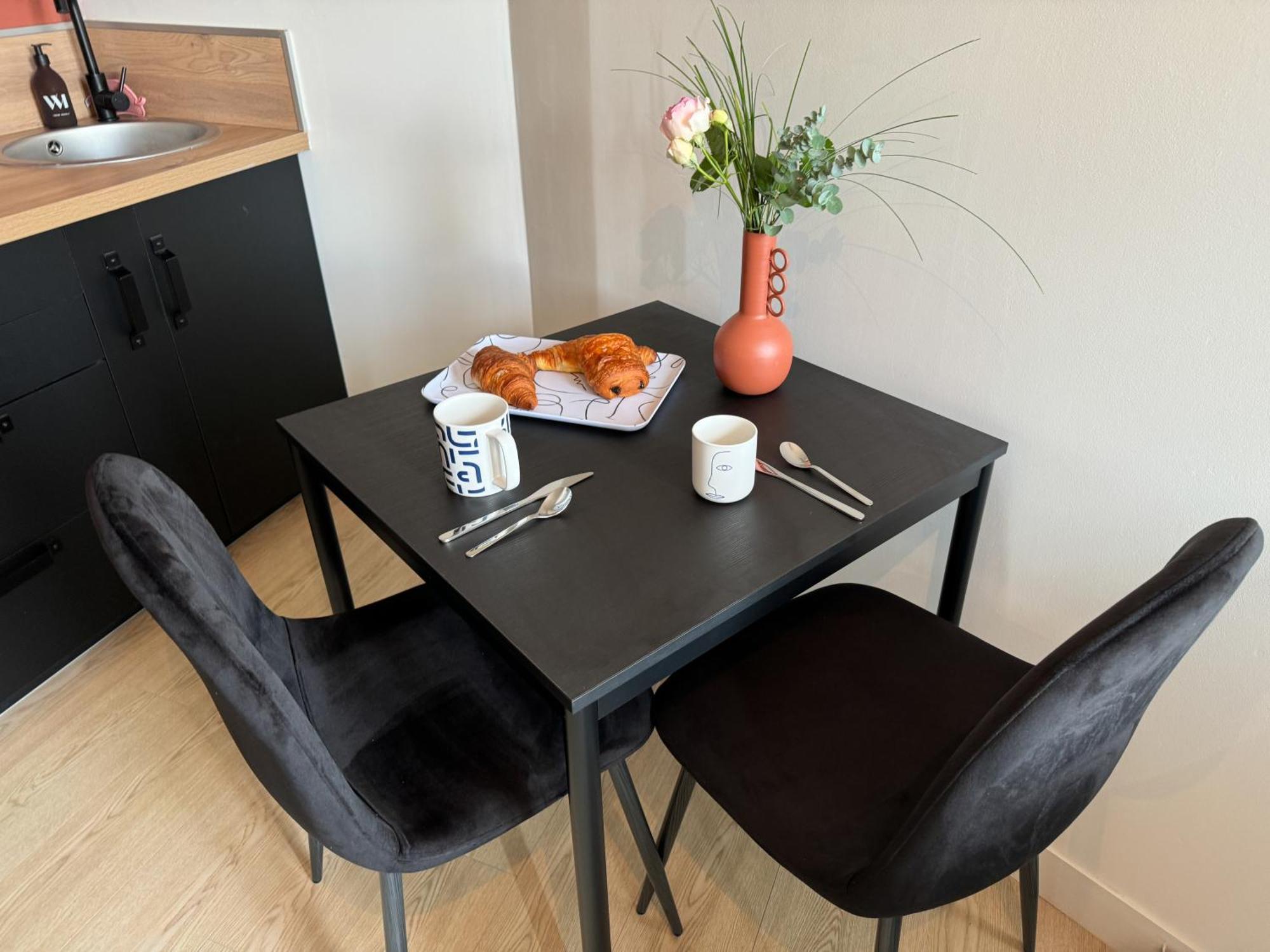 Cozy Niort Apartment Luaran gambar