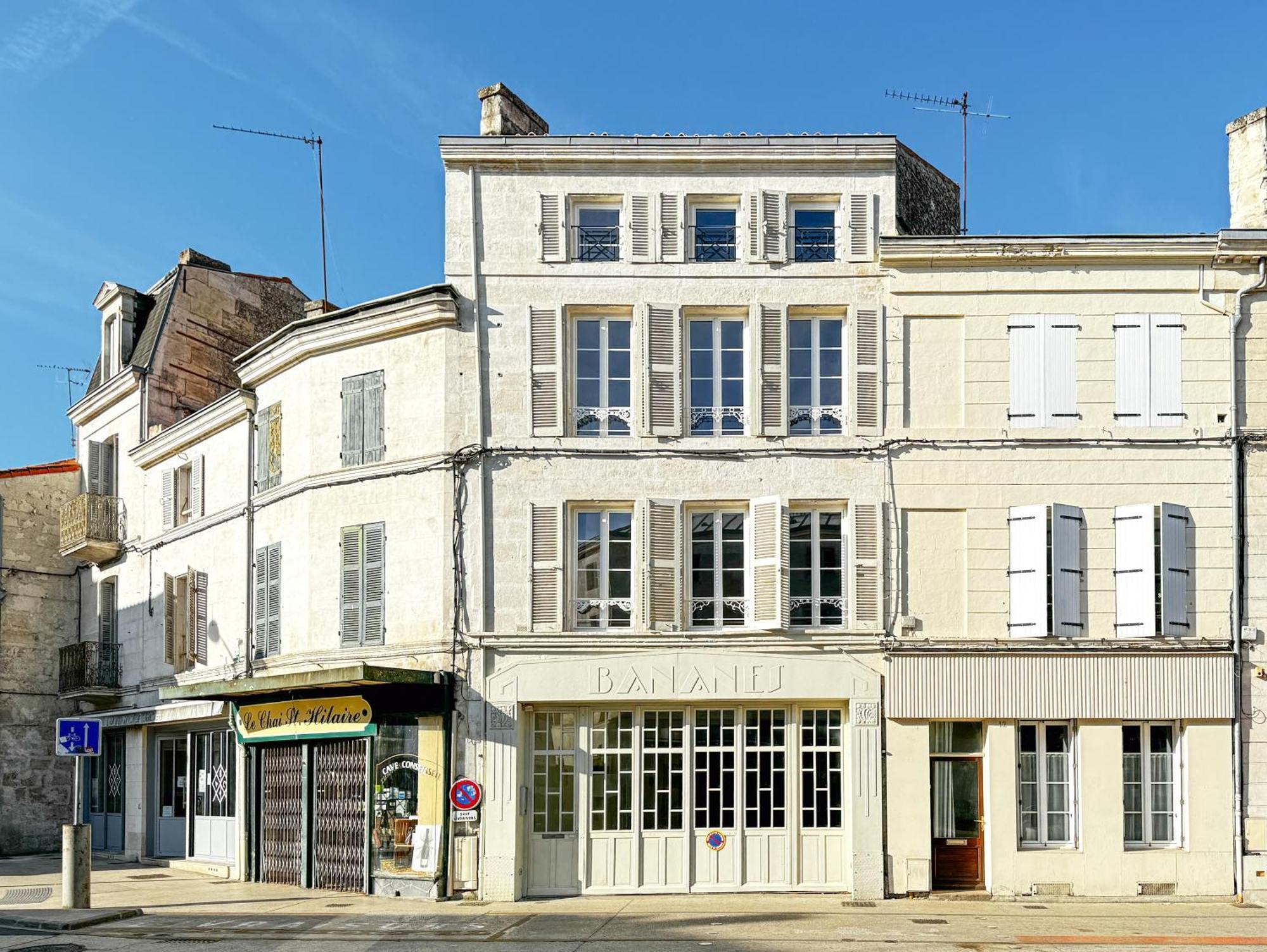 Cozy Niort Apartment Luaran gambar